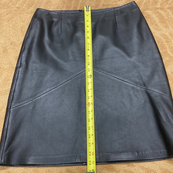 VAKKO sport genuine leather skirt - Picture 5 of 6